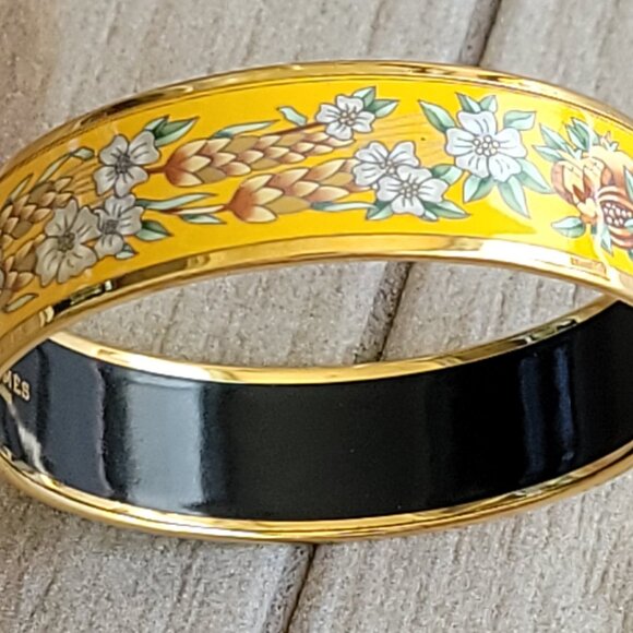 Hermes  20mm. Cloisonne Bangle Gold/Yellow/Enamel Bracelet - Picture 8 of 9